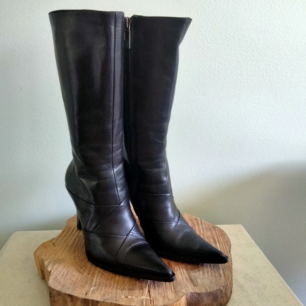 Angela Falconi boots, black, size 5